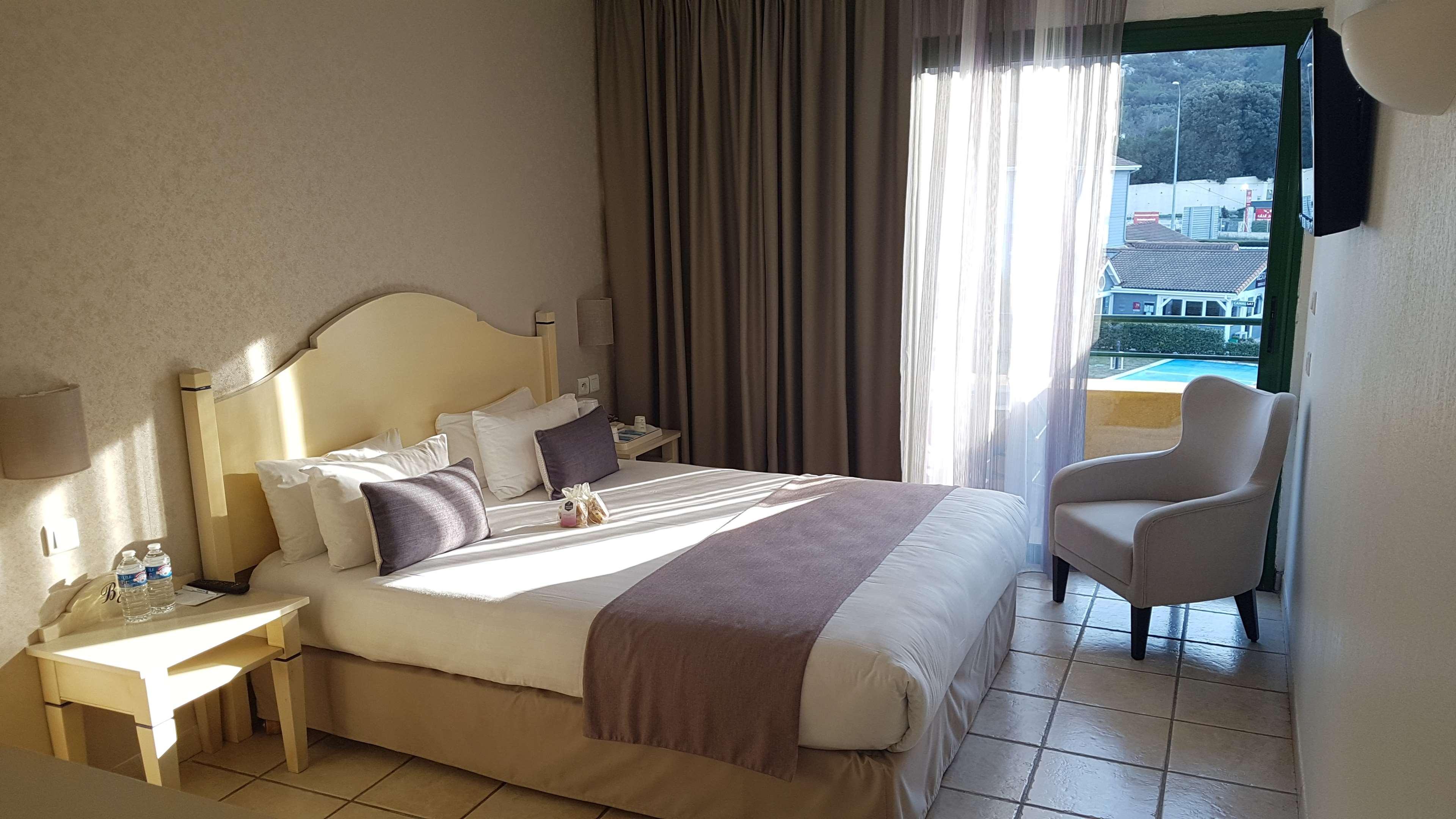 Best Western Gemenos Villa Florette Zewnętrze zdjęcie