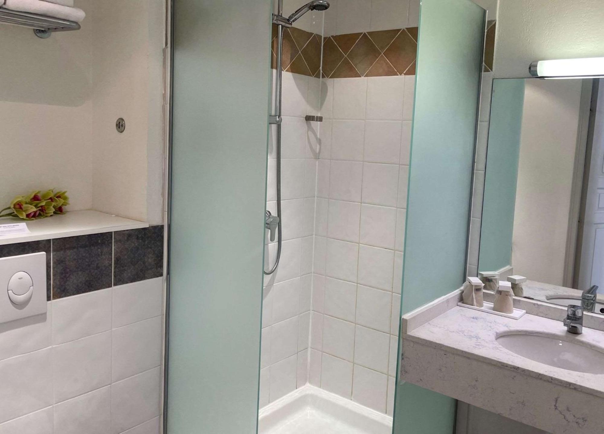 Best Western Gemenos Villa Florette Zewnętrze zdjęcie