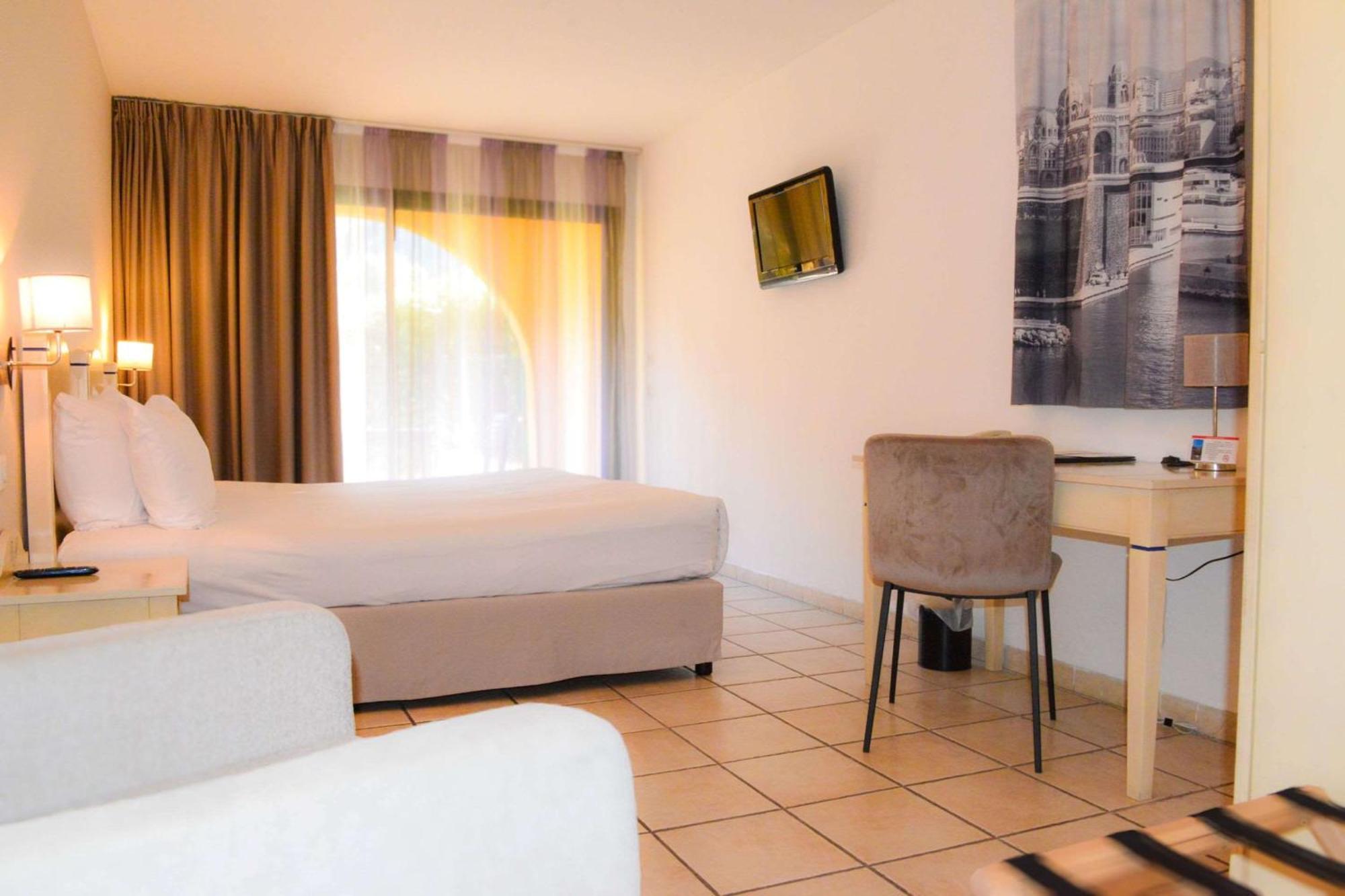 Best Western Gemenos Villa Florette Zewnętrze zdjęcie
