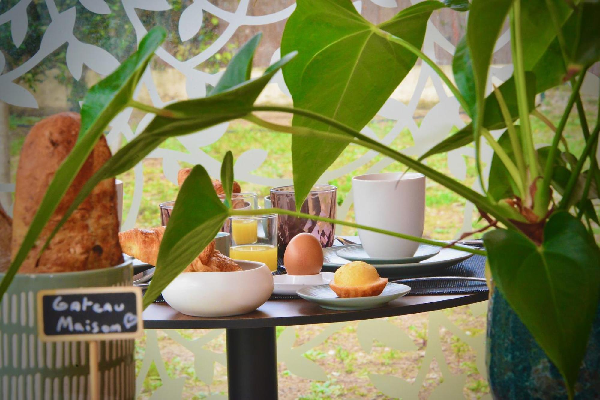 Best Western Gemenos Villa Florette Zewnętrze zdjęcie